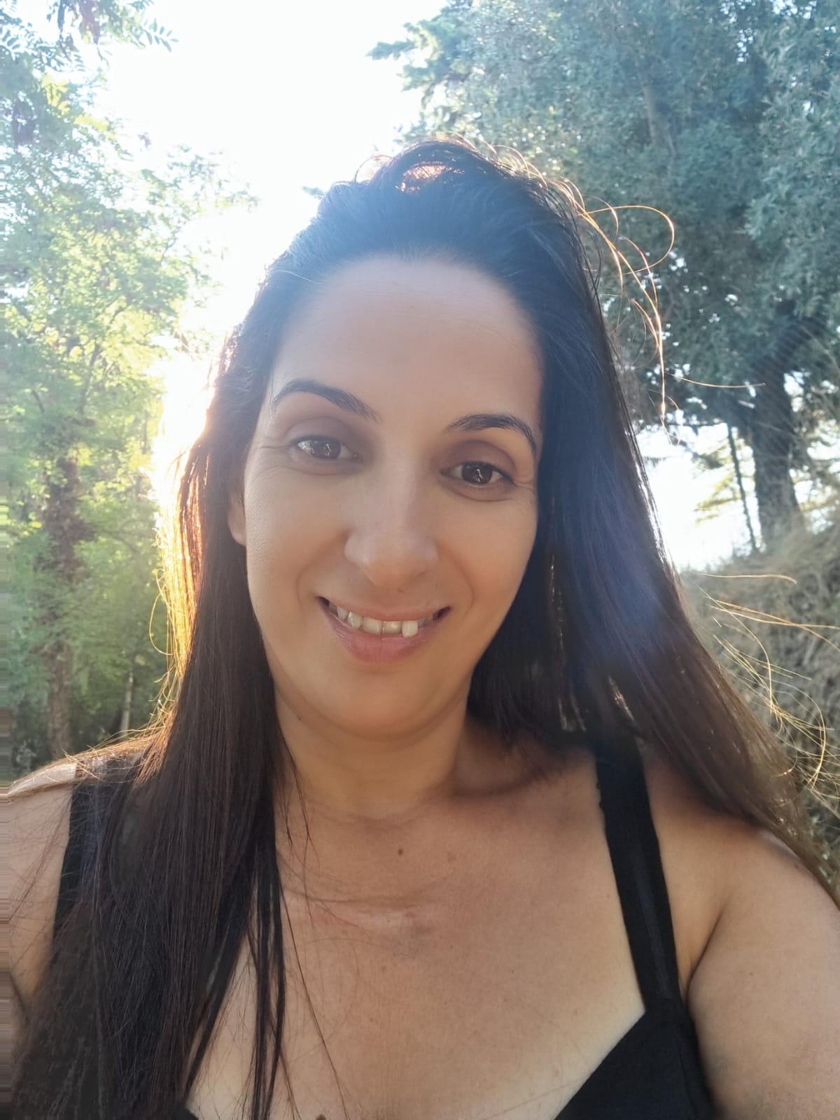 קרן דנינו, עיסוי הוליסטי רפואי, טיפול רגשי